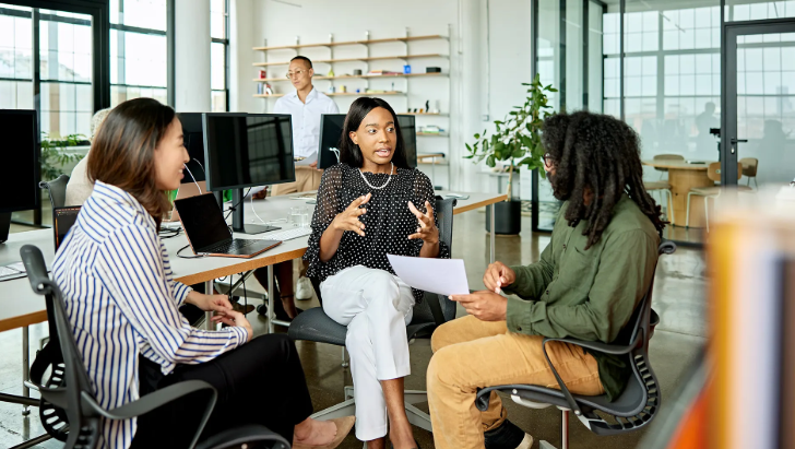 Leadership Behaviors That Actually Make People Follow You