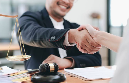 What Factors to Look for When Choosing a Divorce Lawyer in Montgomery?