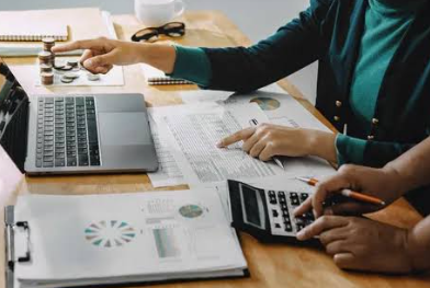 Why Businesses Rely On Professional Tax Accountants