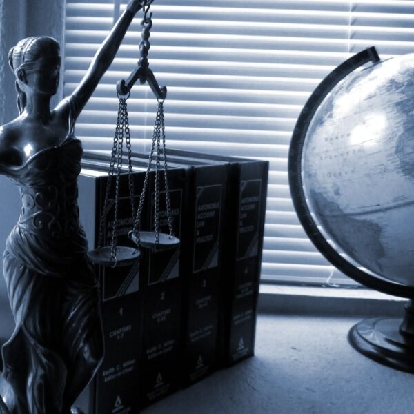 Understanding Business Law and its Importance for Modern Companies