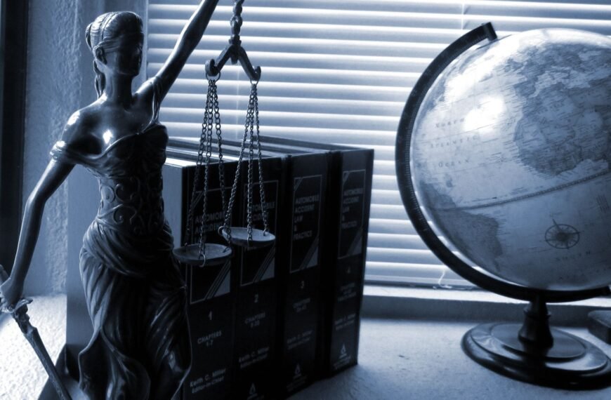 Understanding Business Law and its Importance for Modern Companies