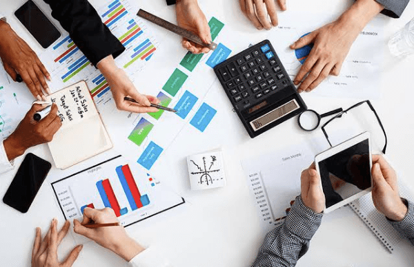 Why Tax Accountants Are Essential For Business Growth
