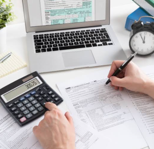 4 Ways Bookkeeping And Tax Accountants Save You Time